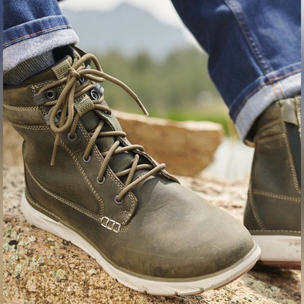 NWOB Women’s LL Bean Down East Utility Boots Insulated Full Grain Leather 7.5